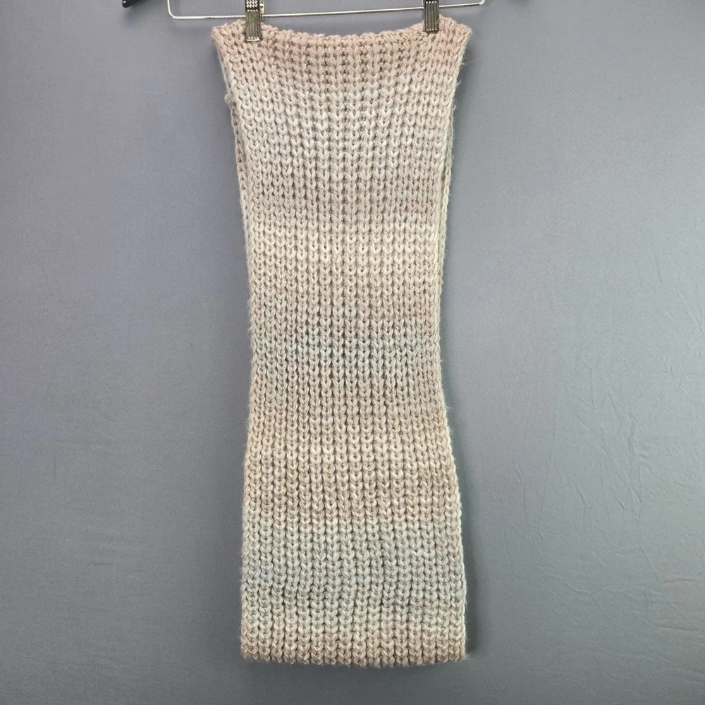 Modern Expressions Infinity Scarf Chunky Knit OS Beige Metallic Shimmer Ombre